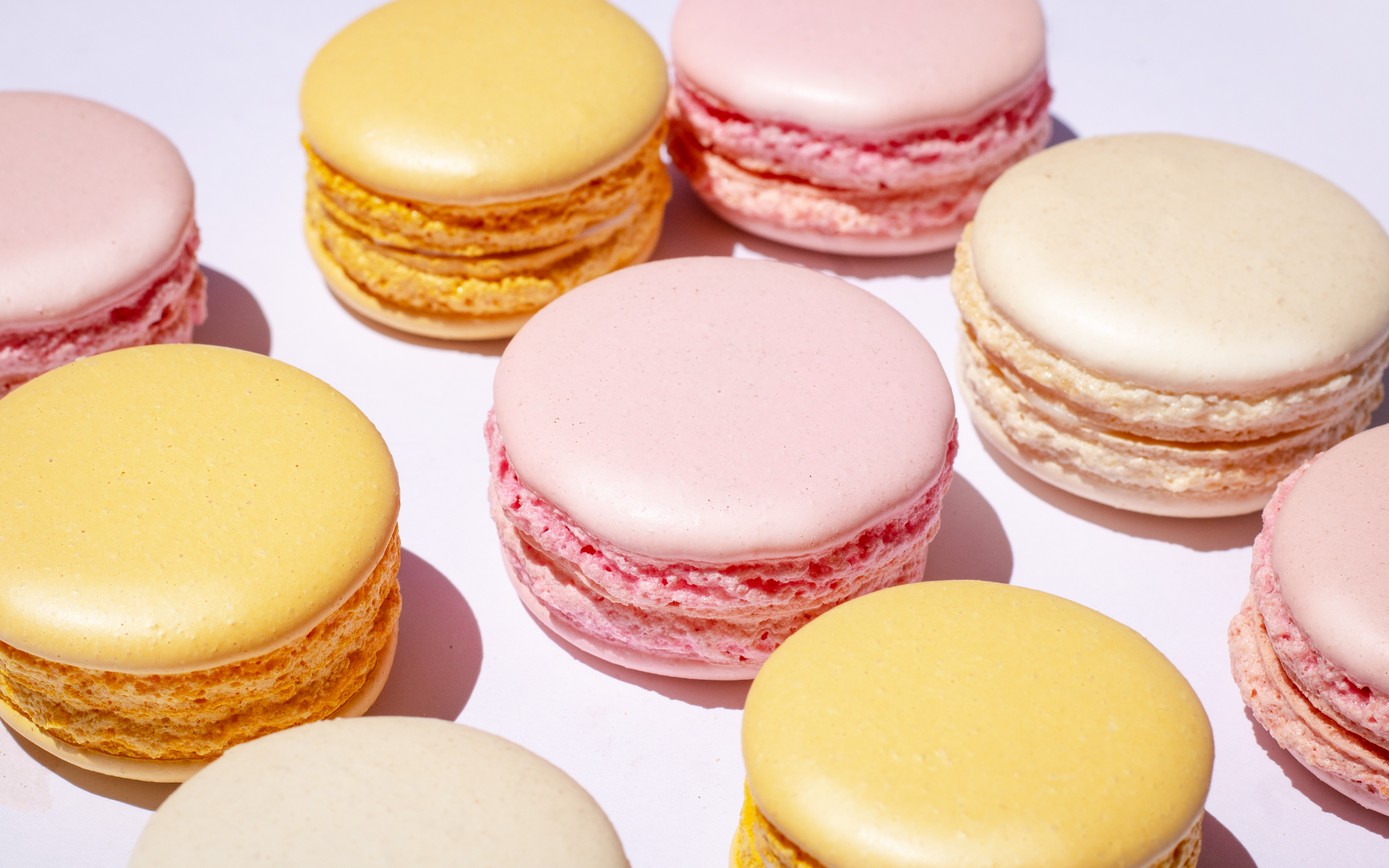 CLASSIC MACARONS | Macarons and Mint